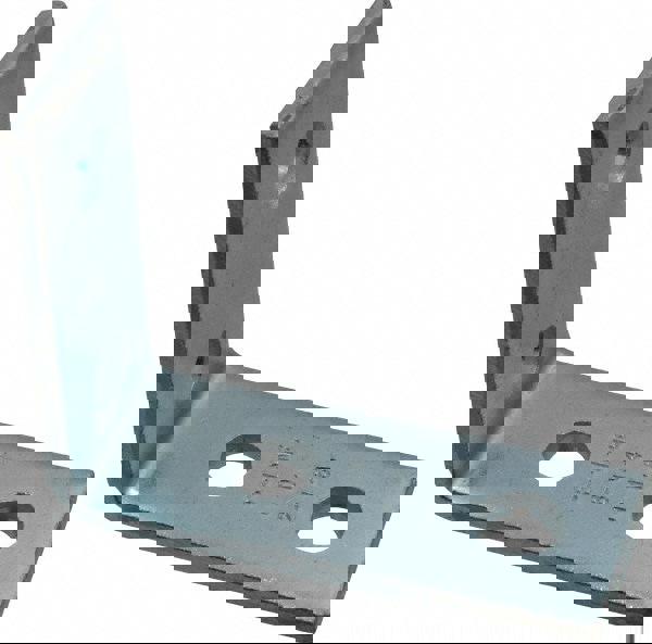 Strut Channel 90 ° Strut Fitting: Use with Cooper B-Line - Channel/Strut (All Sizes Except B62 & B72), 1/2